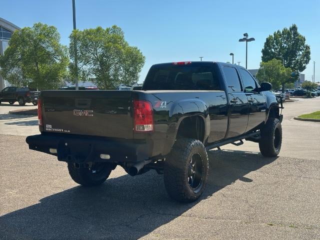 2011 GMC Sierra 2500 HD Crew Cab Long Box 4-Wheel Drive SLE