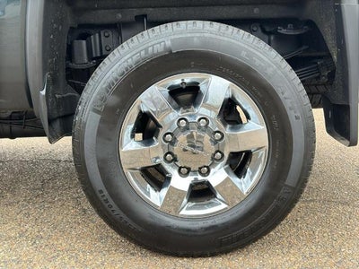 2018 GMC Sierra 3500HD Crew Cab Standard Box 4-Wheel Drive Denali