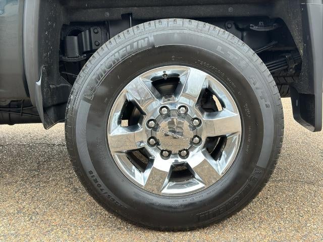 2018 GMC Sierra 3500HD Crew Cab Standard Box 4-Wheel Drive Denali