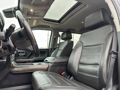 2018 GMC Sierra 3500HD Crew Cab Standard Box 4-Wheel Drive Denali