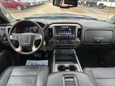 2018 GMC Sierra 3500HD Crew Cab Standard Box 4-Wheel Drive Denali
