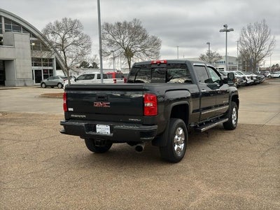 2018 GMC Sierra 3500HD Crew Cab Standard Box 4-Wheel Drive Denali