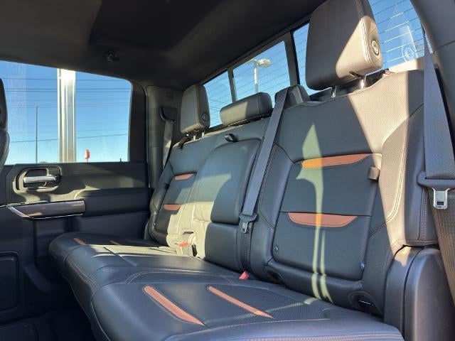 2022 GMC Sierra 2500 HD Crew Cab Standard Box 4-Wheel Drive AT4