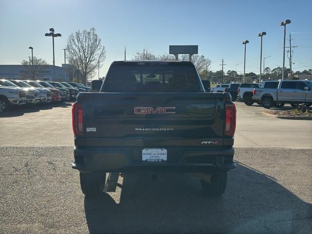 2022 GMC Sierra 2500 HD Crew Cab Standard Box 4-Wheel Drive AT4