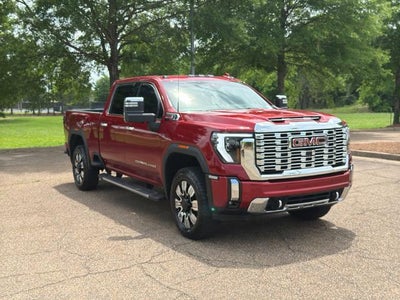 2024 GMC Sierra 2500 HD Crew Cab Standard Box 4-Wheel Drive Denali