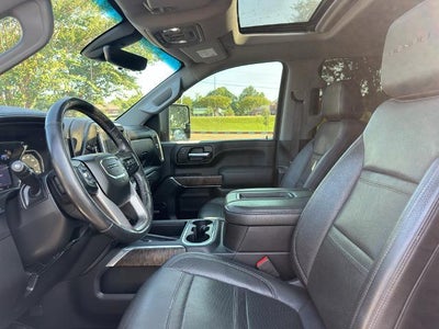 2020 GMC Sierra 2500 HD Crew Cab Standard Box 4-Wheel Drive Denali