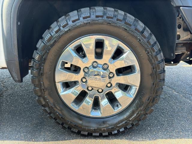 2020 GMC Sierra 2500 HD Crew Cab Standard Box 4-Wheel Drive Denali