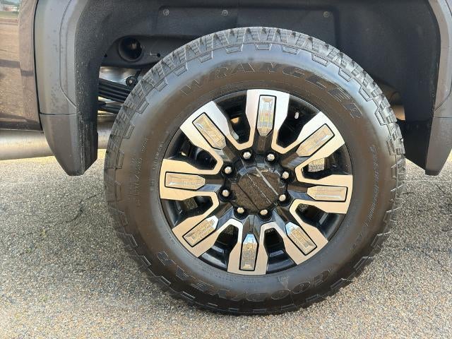 2024 GMC Sierra 2500 HD Crew Cab Standard Box 4-Wheel Drive Denali