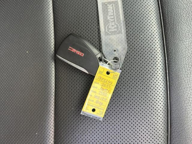 2024 GMC Sierra 2500 HD Crew Cab Standard Box 4-Wheel Drive Denali