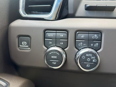 2024 GMC Sierra 2500 HD Crew Cab Standard Box 4-Wheel Drive Denali