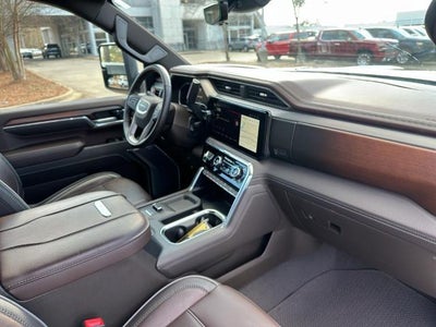 2024 GMC Sierra 2500 HD Crew Cab Standard Box 4-Wheel Drive Denali