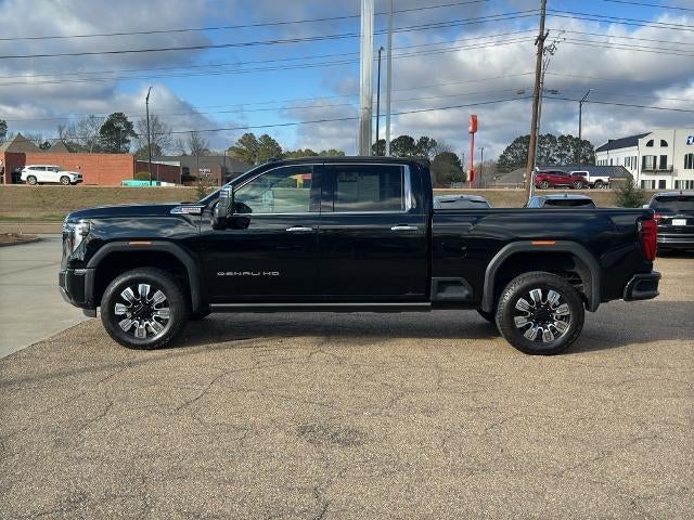 2024 GMC Sierra 2500 HD Crew Cab Standard Box 4-Wheel Drive Denali