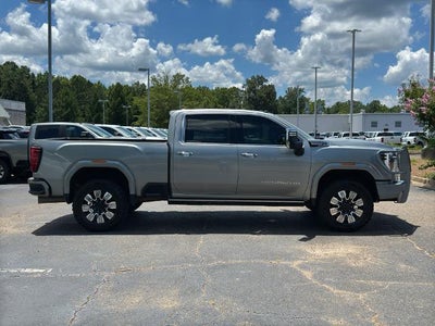 2024 GMC Sierra 2500 HD Crew Cab Standard Box 4-Wheel Drive Denali
