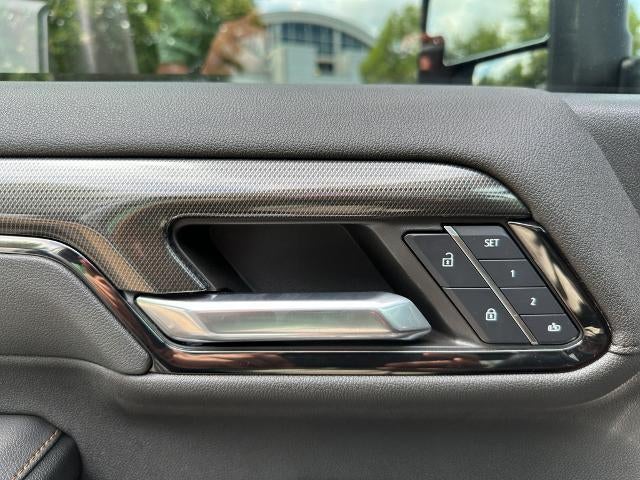 2024 GMC Sierra 3500HD Crew Cab Standard Box 4-Wheel Drive AT4