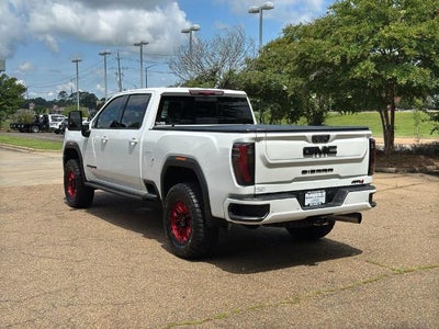 2024 GMC Sierra 3500HD Crew Cab Standard Box 4-Wheel Drive AT4