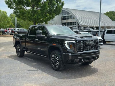 2024 GMC Sierra 2500 HD Crew Cab Standard Box 4-Wheel Drive Denali Ultimate