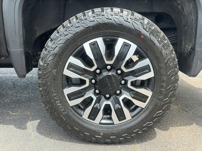 2024 GMC Sierra 2500 HD Crew Cab Standard Box 4-Wheel Drive Denali Ultimate