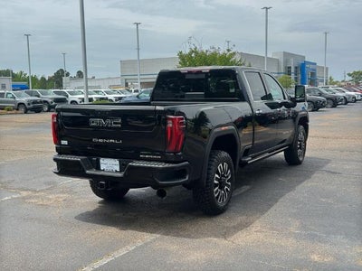 2024 GMC Sierra 2500 HD Crew Cab Standard Box 4-Wheel Drive Denali Ultimate