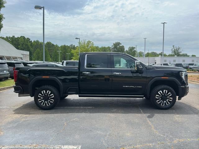 2024 GMC Sierra 2500 HD Crew Cab Standard Box 4-Wheel Drive Denali Ultimate