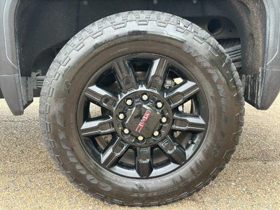 2025 GMC Sierra 2500 HD Crew Cab Standard Box 4-Wheel Drive AT4