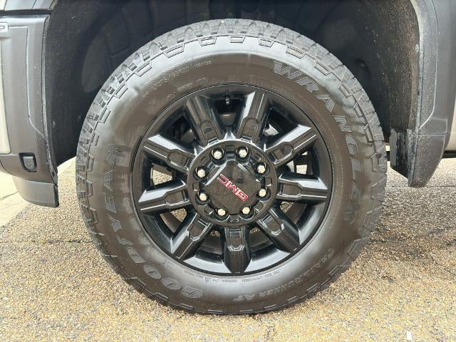2025 GMC Sierra 2500 HD Crew Cab Standard Box 4-Wheel Drive AT4
