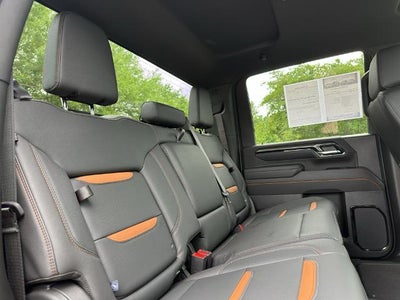 2025 GMC Sierra 2500 HD Crew Cab Standard Box 4-Wheel Drive AT4