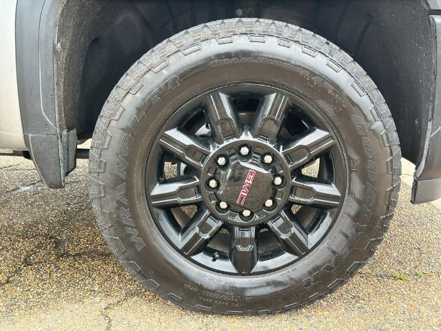 2025 GMC Sierra 2500 HD Crew Cab Standard Box 4-Wheel Drive AT4