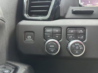 2025 GMC Sierra 2500 HD Crew Cab Standard Box 4-Wheel Drive AT4