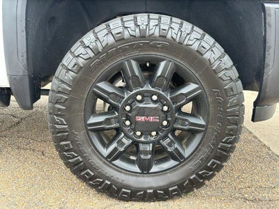 2025 GMC Sierra 2500 HD Crew Cab Standard Box 4-Wheel Drive AT4