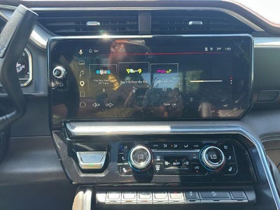 2025 GMC Sierra 2500 HD Crew Cab Standard Box 4-Wheel Drive Denali