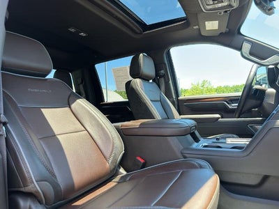 2025 GMC Sierra 2500 HD Crew Cab Standard Box 4-Wheel Drive Denali