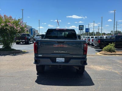 2025 GMC Sierra 2500 HD Crew Cab Standard Box 4-Wheel Drive Denali