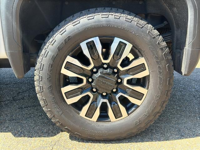 2026 GMC Sierra 2500 HD Crew Cab Standard Box 4-Wheel Drive Denali Ultimate
