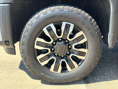 2026 GMC Sierra 2500 HD Crew Cab Standard Box 4-Wheel Drive Denali Ultimate