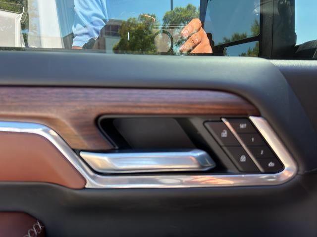 2026 GMC Sierra 2500 HD Crew Cab Standard Box 4-Wheel Drive Denali Ultimate