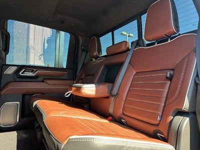 2025 GMC Sierra 3500HD Crew Cab Long Box 4-Wheel Drive Denali Ultimate