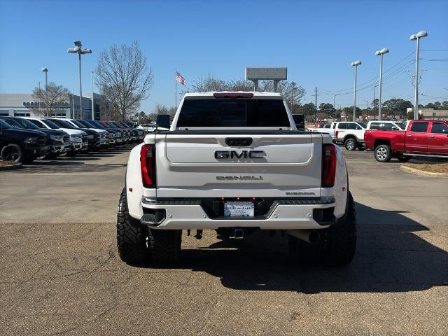 2025 GMC Sierra 3500HD Crew Cab Long Box 4-Wheel Drive Denali Ultimate