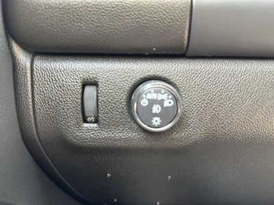 2022 GMC Canyon Crew Cab Short Box 2-Wheel Drive Elevation