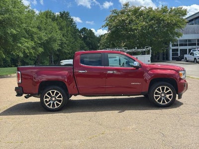 2019 GMC Canyon Crew Cab Short Box 4-Wheel Drive Denali