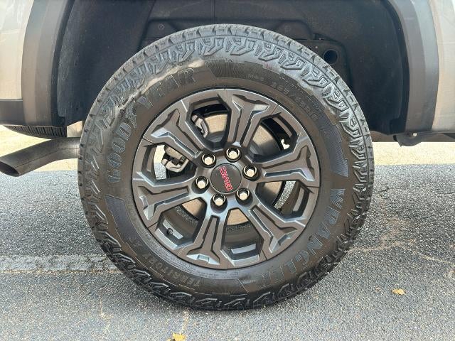 2025 GMC Canyon Crew Cab Short Box 2-Wheel Drive Elevation