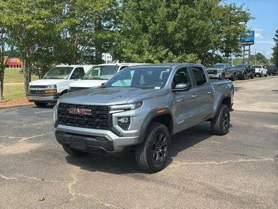 2025 GMC Canyon Crew Cab Short Box 2-Wheel Drive Elevation