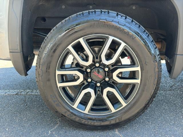 2021 GMC Sierra 1500 Crew Cab Short Box 4-Wheel Drive AT4