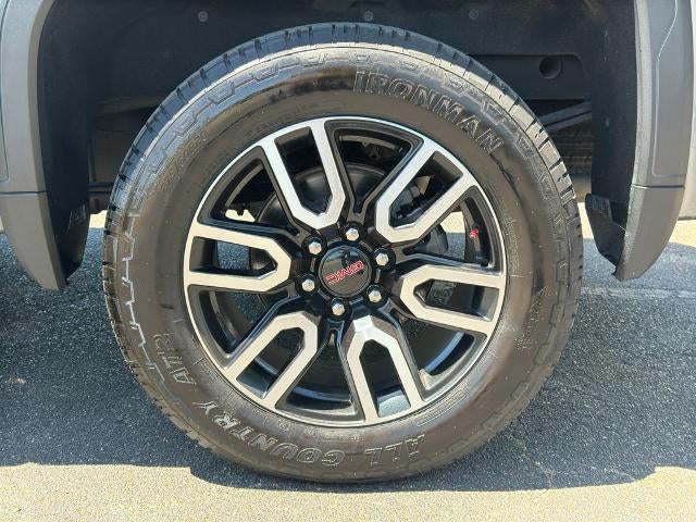2021 GMC Sierra 1500 Crew Cab Short Box 4-Wheel Drive AT4