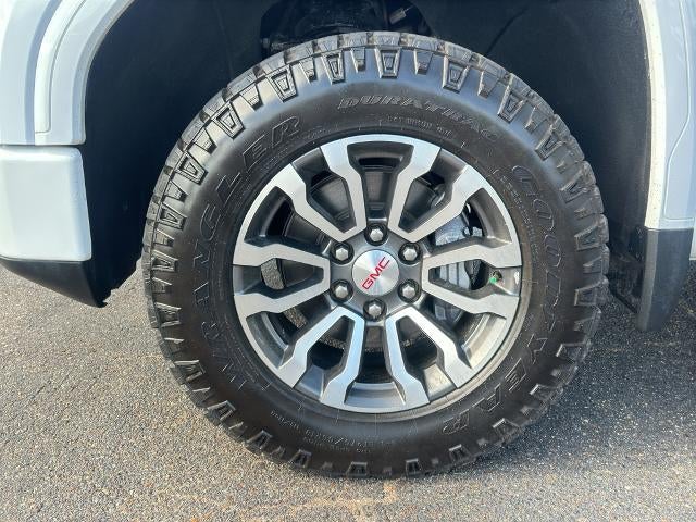 2022 GMC Sierra 1500 Limited Crew Cab Short Box 4-Wheel Drive AT4