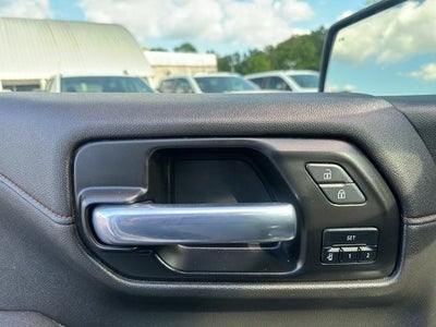 2022 GMC Sierra 1500 Limited Crew Cab Short Box 4-Wheel Drive AT4