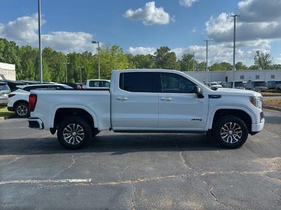 2022 GMC Sierra 1500 Limited Crew Cab Short Box 4-Wheel Drive AT4