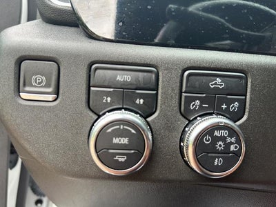 2024 GMC Sierra 1500 Crew Cab Short Box 4-Wheel Drive Elevation 3SB