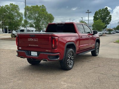 2022 GMC Sierra 1500 Crew Cab Short Box 4-Wheel Drive AT4