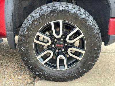 2022 GMC Sierra 1500 Crew Cab Short Box 4-Wheel Drive AT4