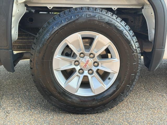 2023 GMC Sierra 1500 Crew Cab Short Box 4-Wheel Drive SLE